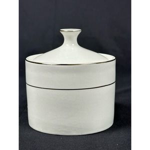 Sonoma Lifestyle Sugar Bowl with Lid white with Gold Trim